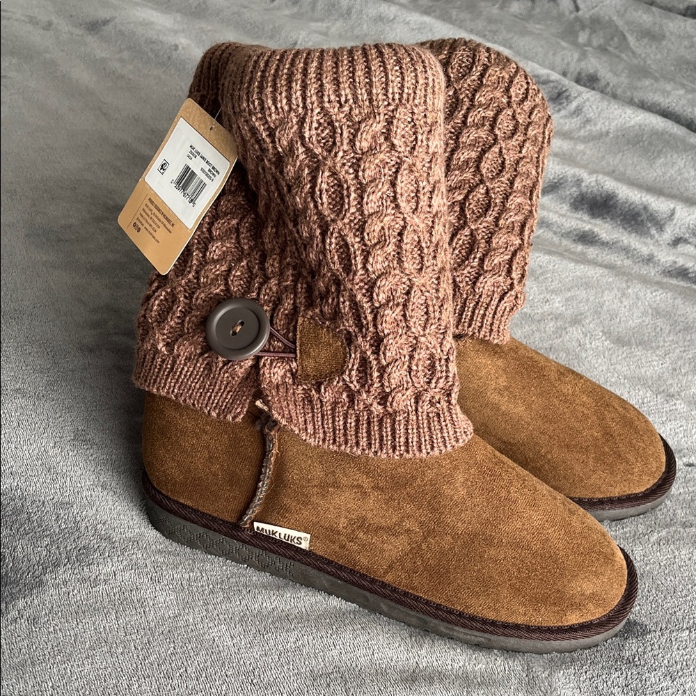 Muk Luks Janie Knit Cuff Boots Brown NWT 9